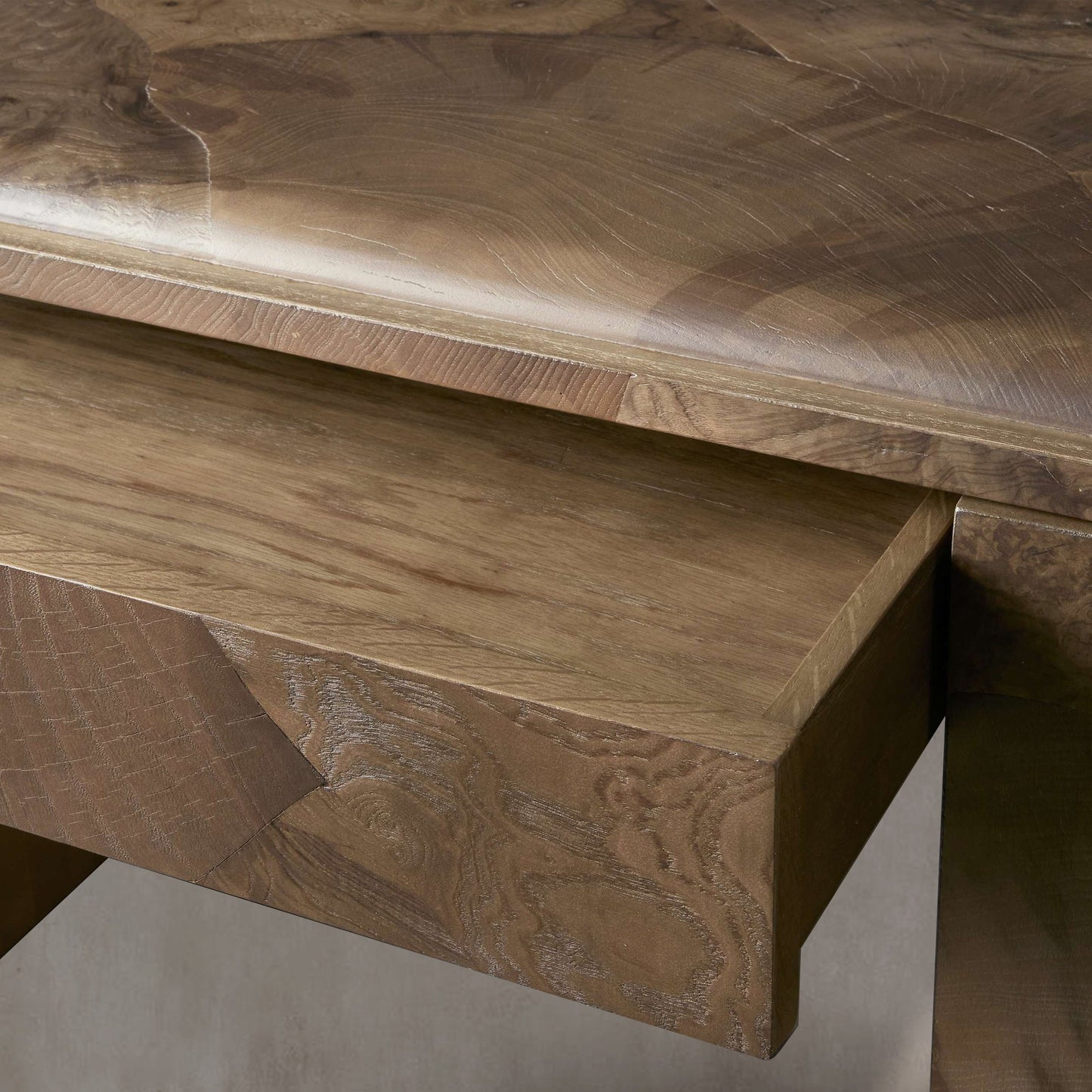 Tango Executive Desk