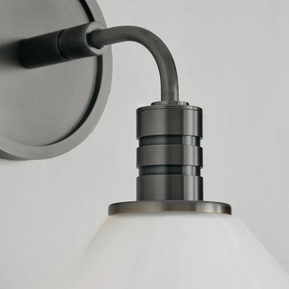 Art Glass Therona Wall Sconce