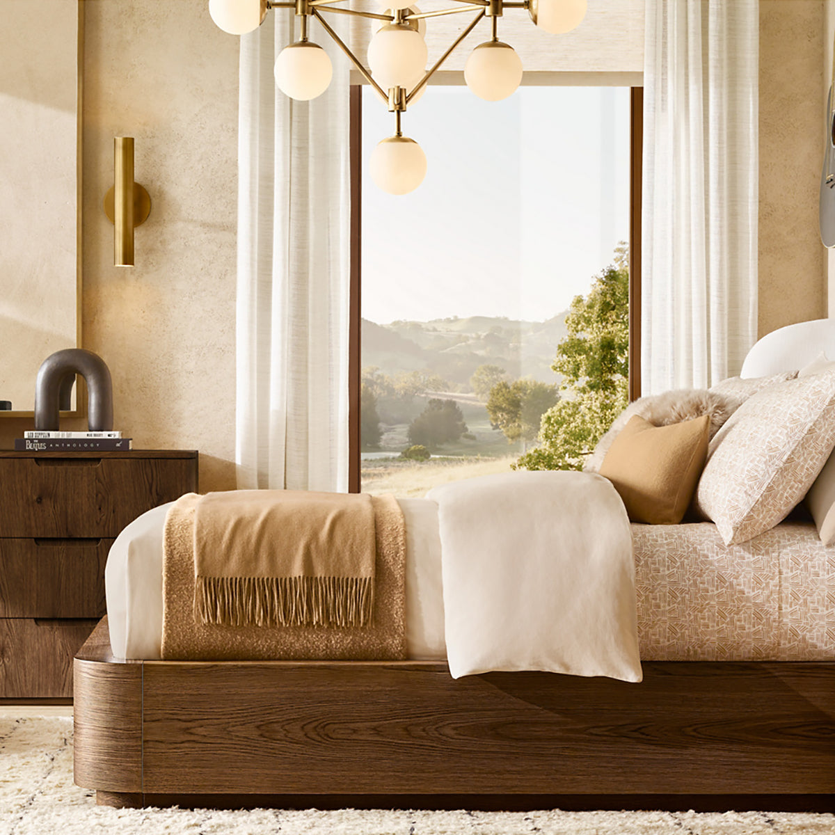 Keefe Cluster Chandelier 33" For Staircases