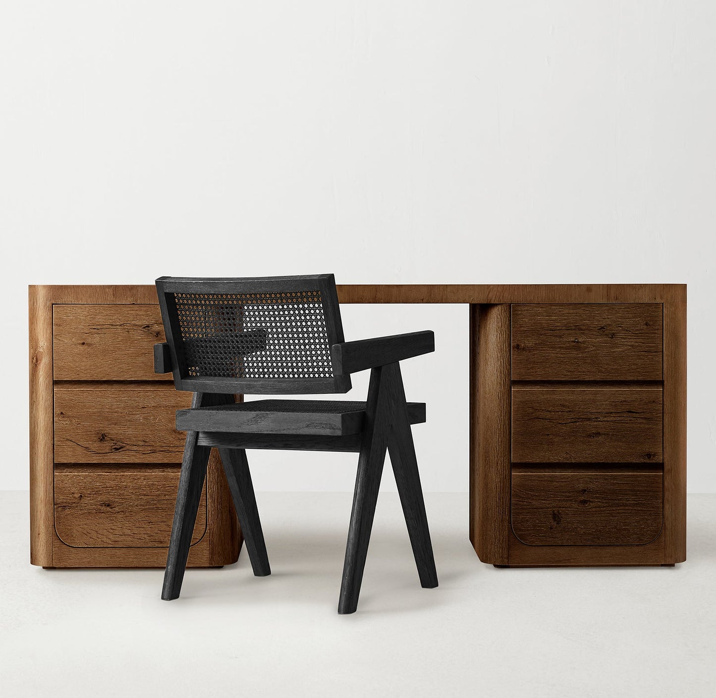 Oslo Storage Desk