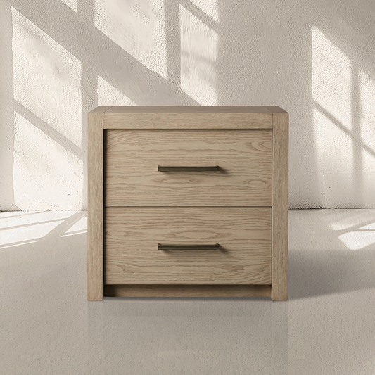 Ludwig Closed Nightstand