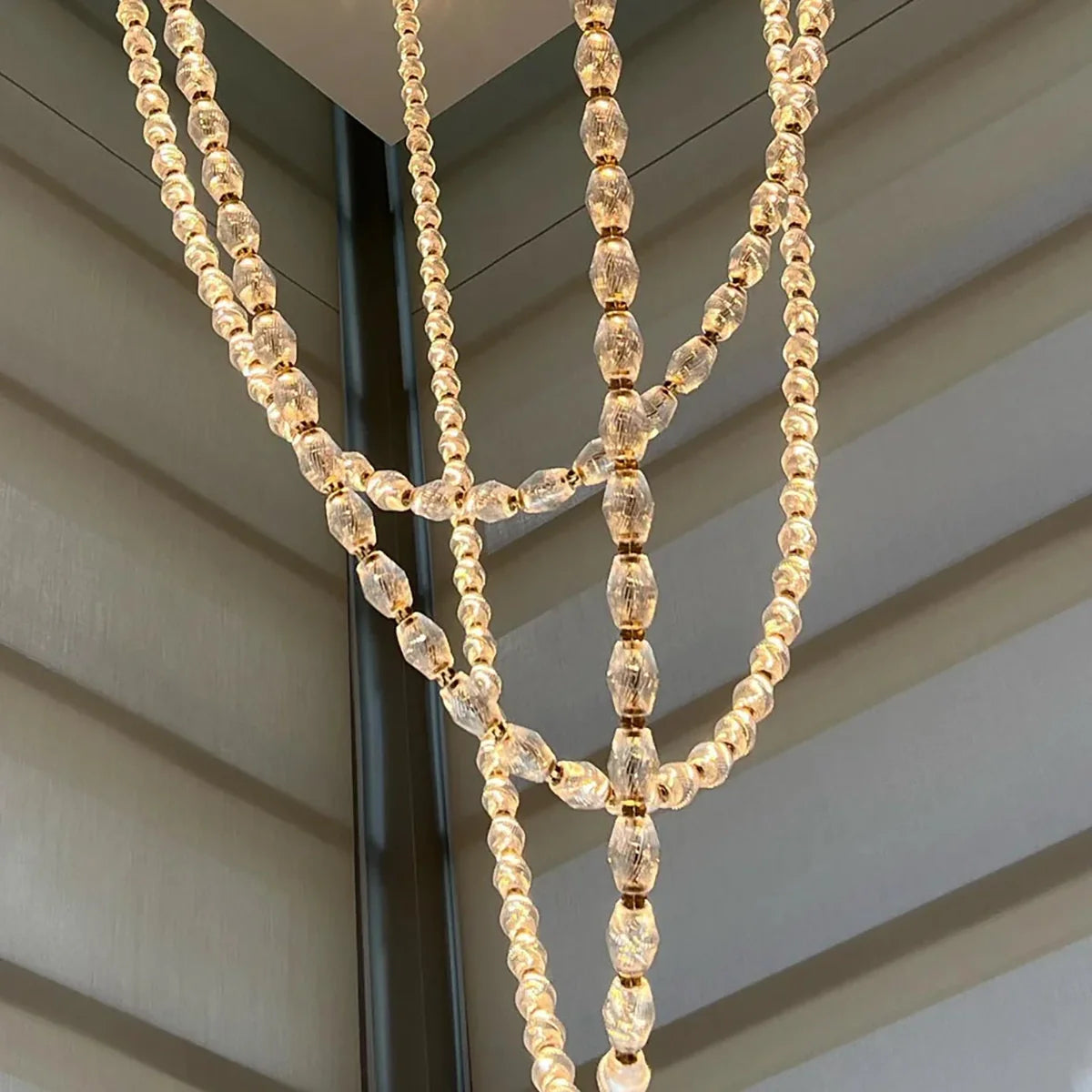 Collier Pendant 51.6"H