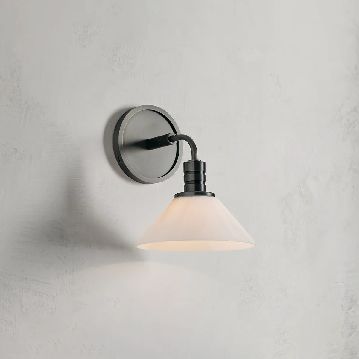 Art Glass Therona Wall Sconce