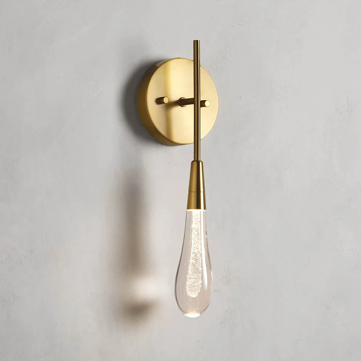 Rain Glass Soltaire Wall Sconce