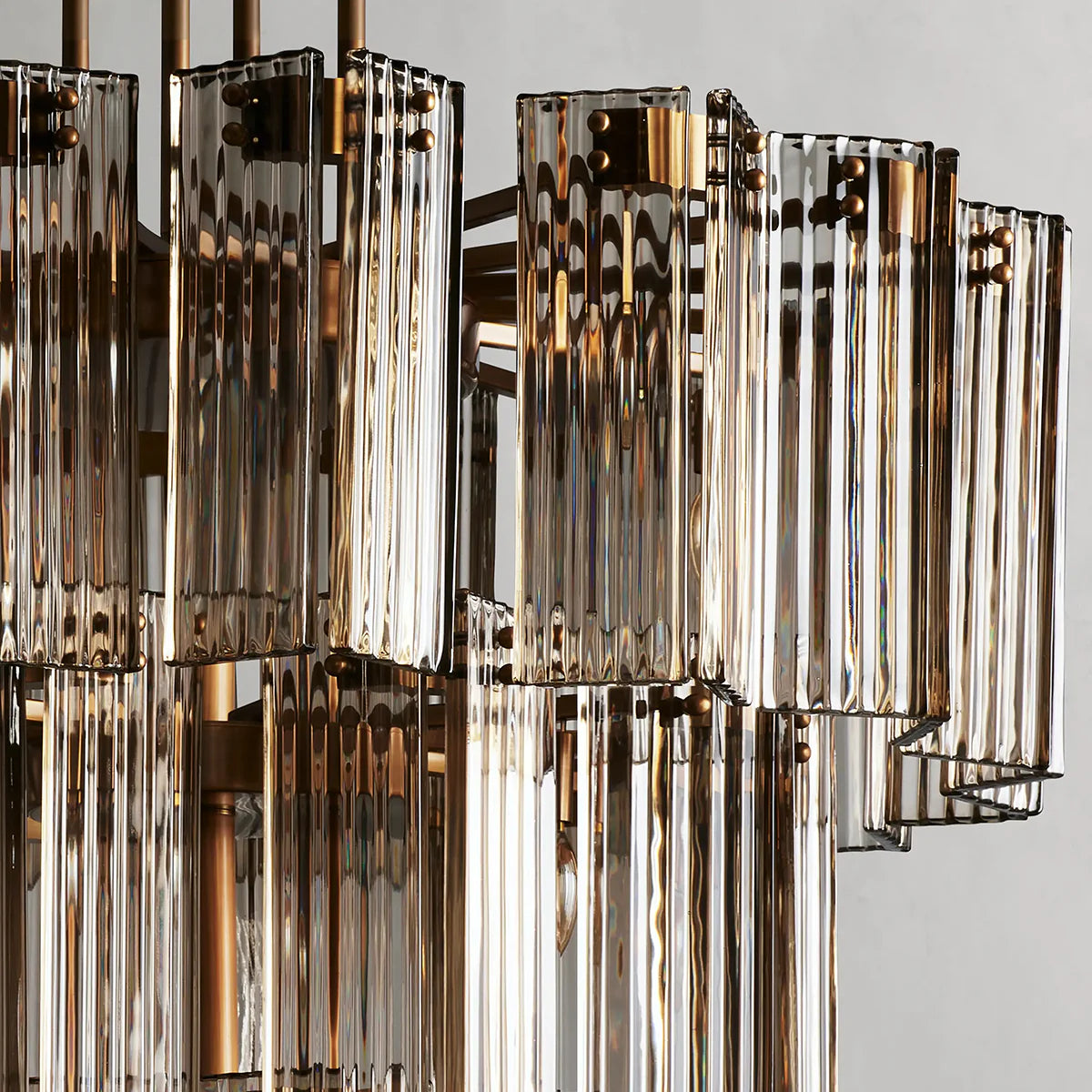 Art Glass Delsier Round Chandelier