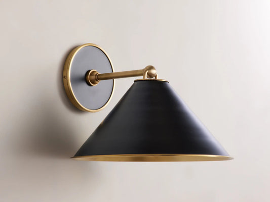 Arno Sconce