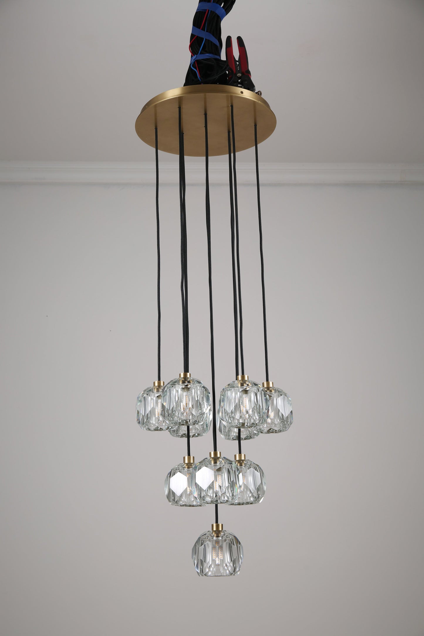 Balle Be Crystal Ball Pendant 10 Lights Brass