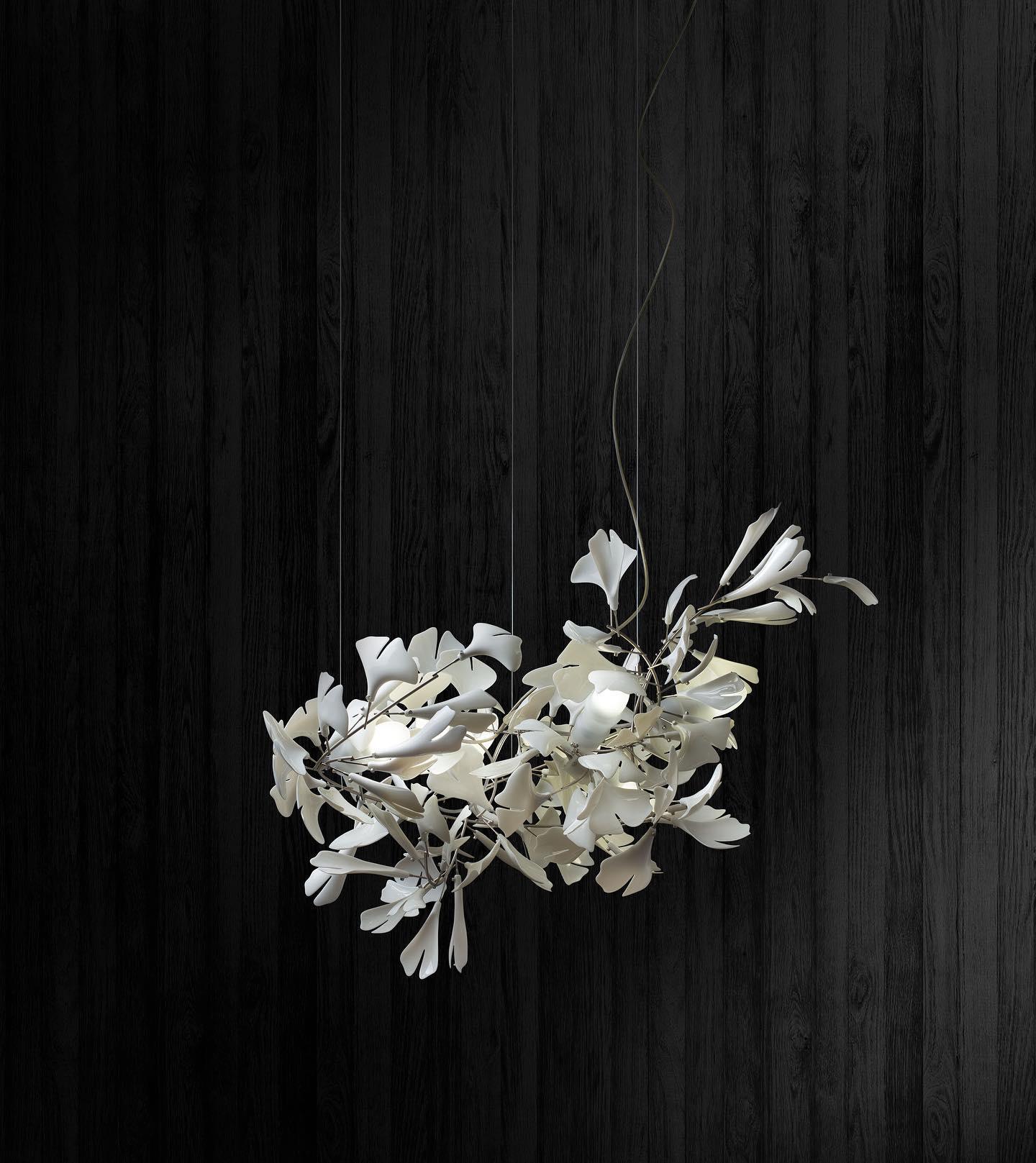 Gingko Chandelier A USE White and Gold