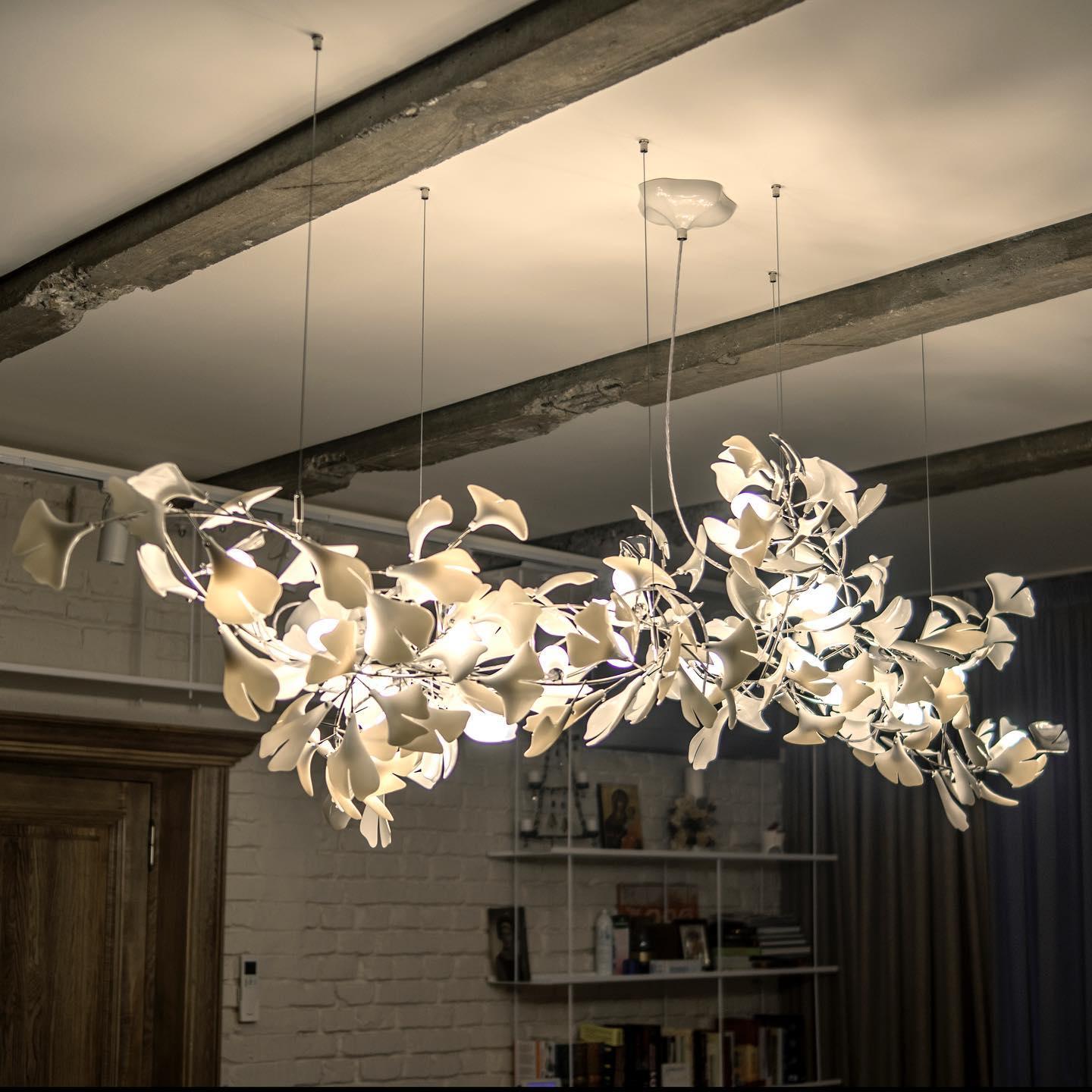 Gingko Chandelier A USE White and Gold