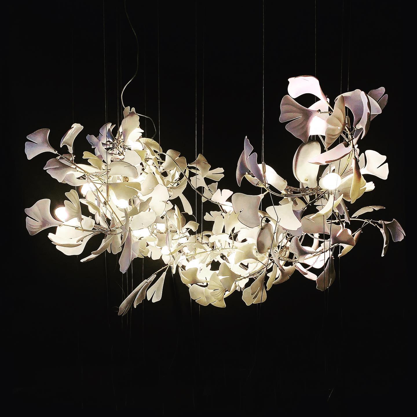 Gingko Chandelier A USE White and Gold