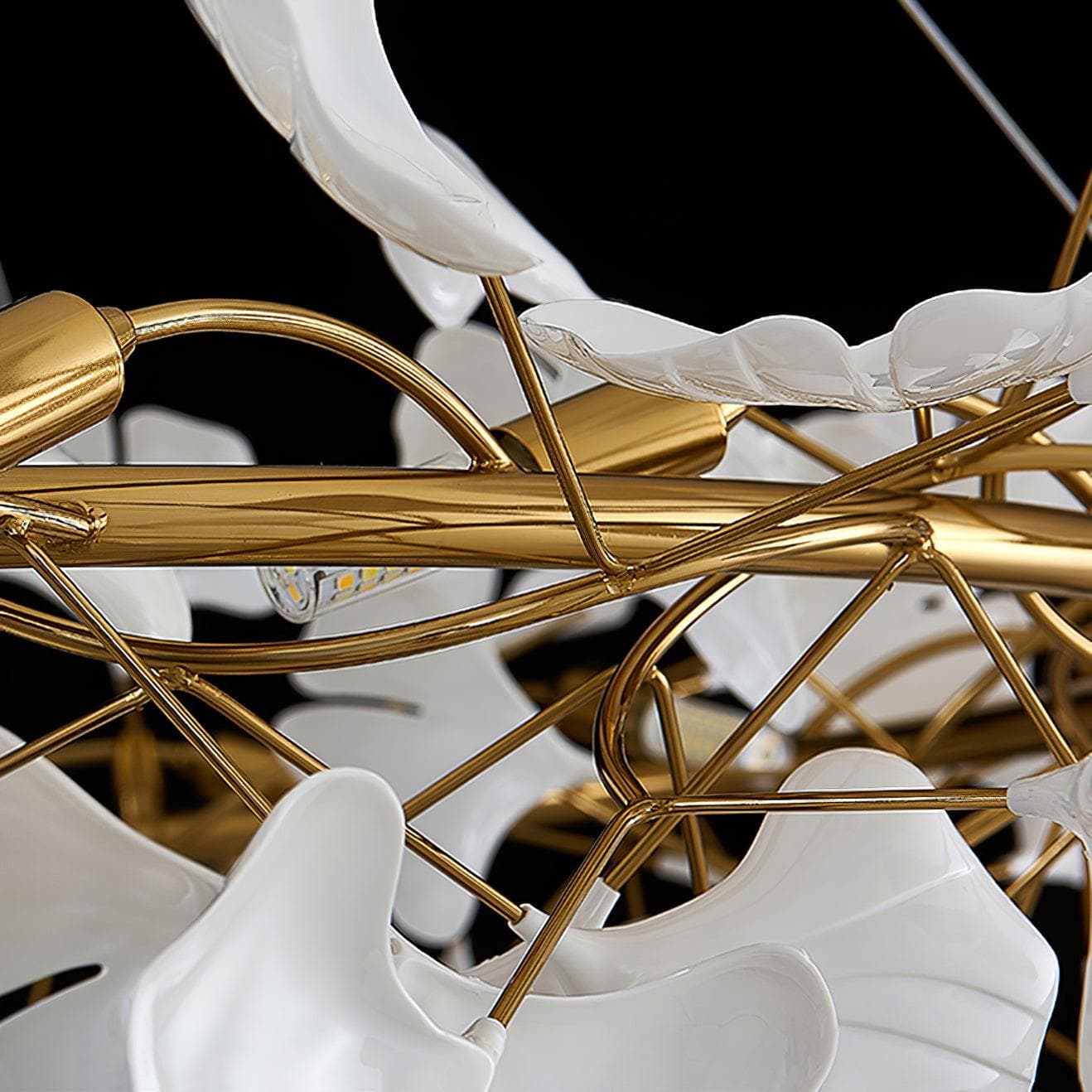 Gingko Chandelier O USE White and Gold