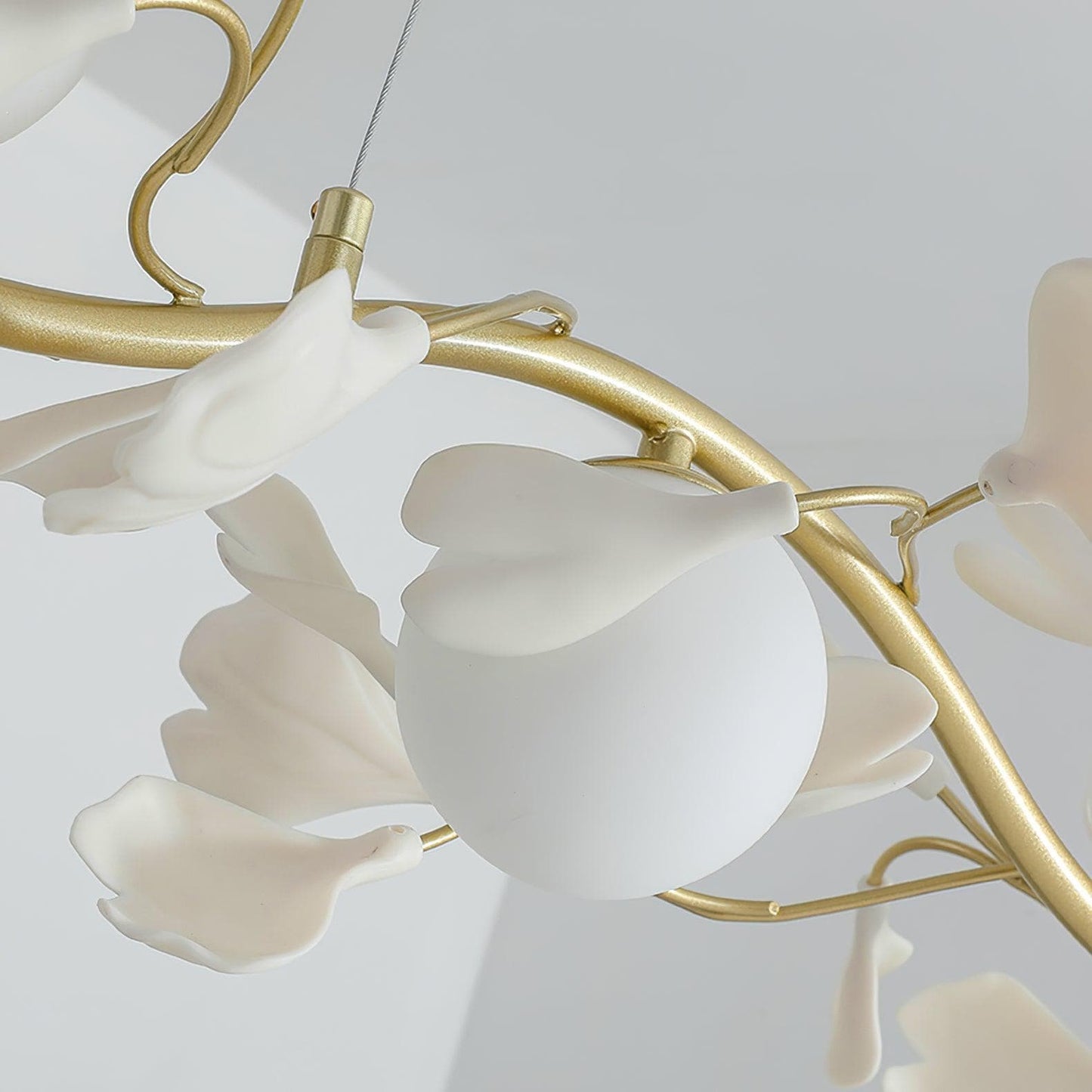 Gingko Glass Chandelier USE White and Gold