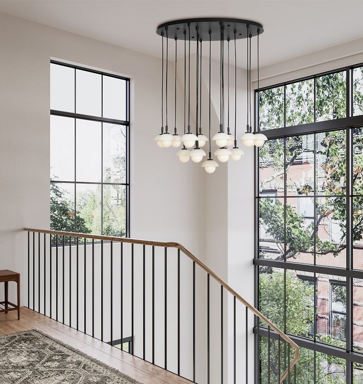 Alabaster Shade Greenwich Round Chandelier 32“