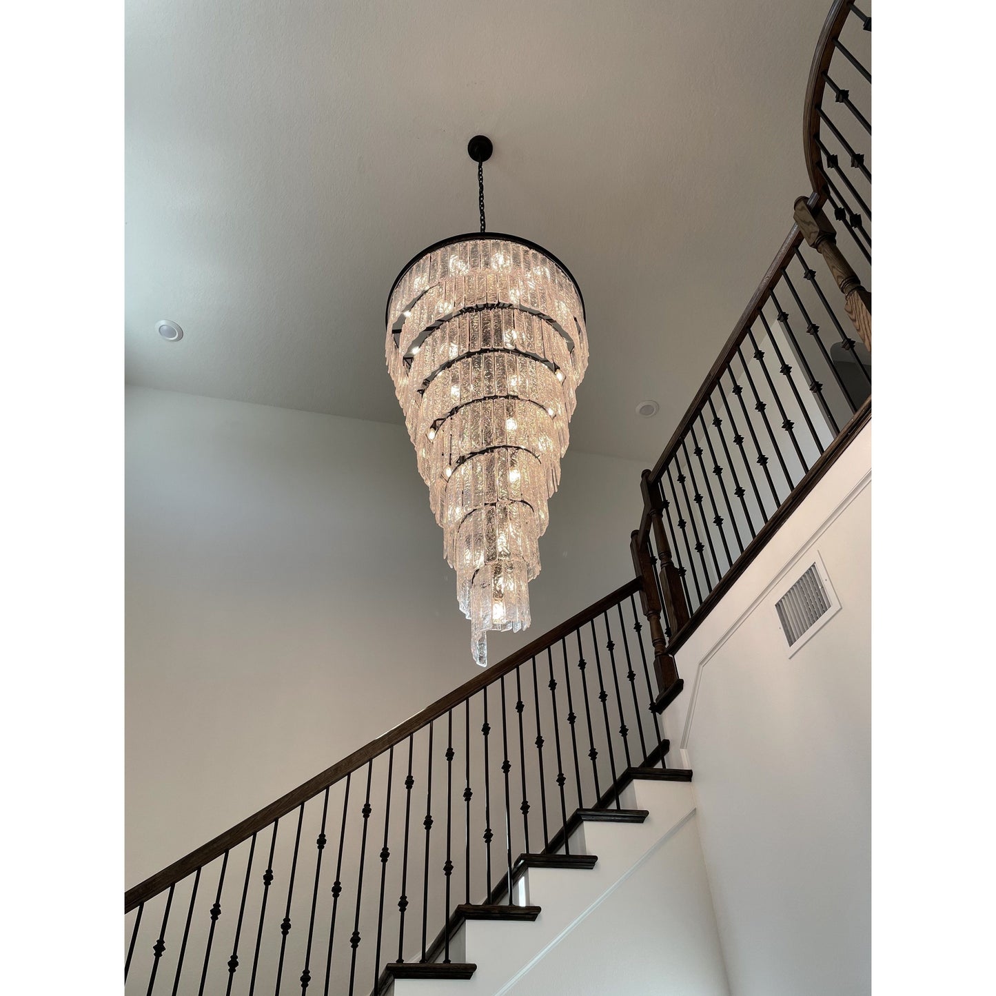 Seline Spiral Tiered/ Layered Cracked Textured Glass Chandelier