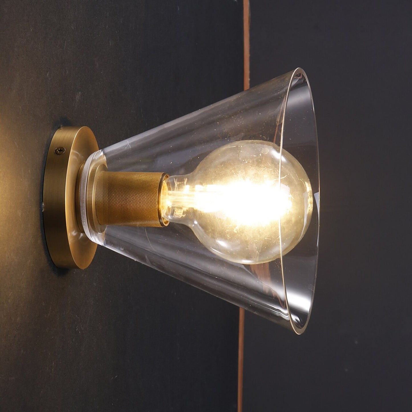 Funnel Flushmount/Wall sconce Brass