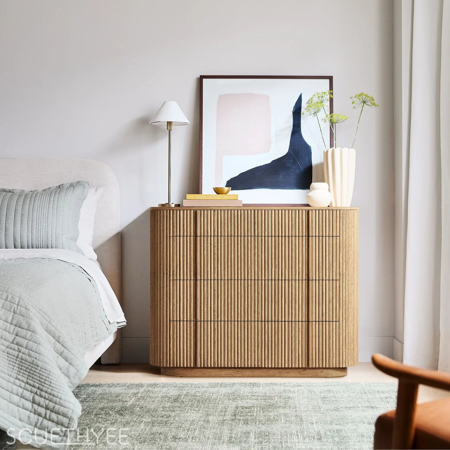 Mulholland Modern Cabinet 5-Drawer Dresser