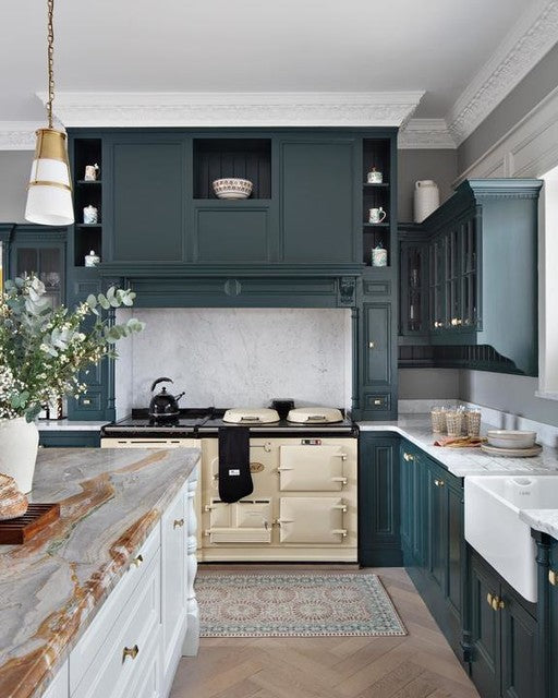 Raubinsen Medium Pendant 7.5''W