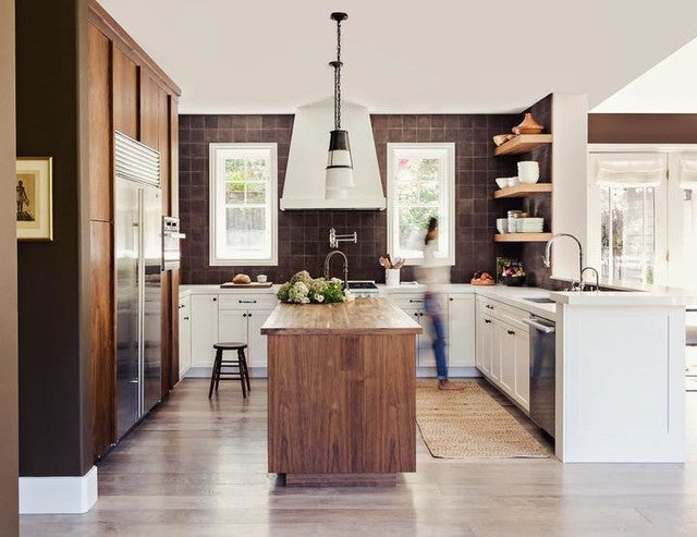 Raubinsen Medium Pendant 7.5''W