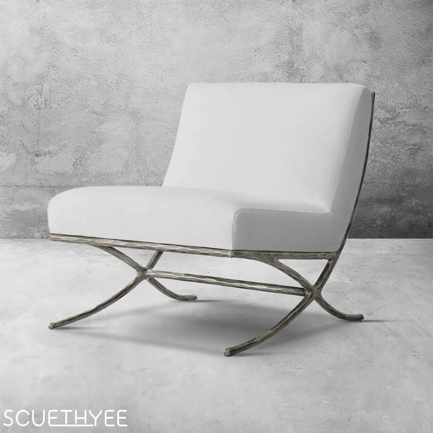 Thaddeus X-base Leather Slipper Chair